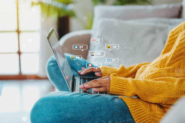 How Can Creative Online Platforms Help People Discover New Digital Ideas?